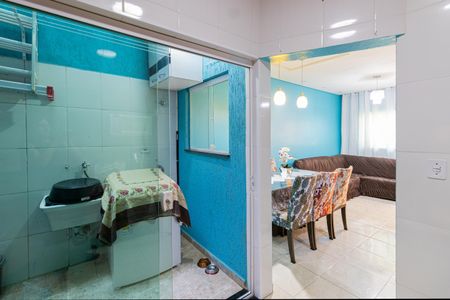 Casa de condomínio à venda com 62m², 2 quartos e 1 vaga Casa de condomínio à venda com 62m², 2 quartos e 1 vagaÁrea de Serviço