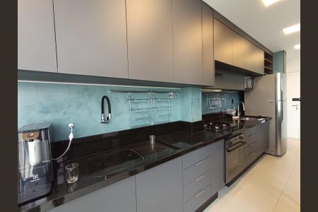 Apartamento à venda com 96m², 2 quartos e 2 vagas Apartamento à venda com 96m², 2 quartos e 2 vagasSala/Cozinha