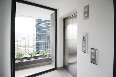 Apartamento à venda com 143m², 3 quartos e 2 vagasHall de entrada