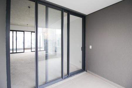 Apartamento à venda com 143m², 3 quartos e 2 vagasVaranda da Sala