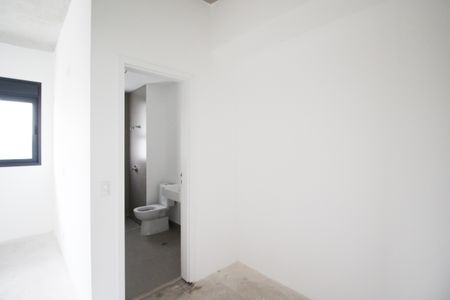 Apartamento à venda com 143m², 3 quartos e 2 vagasSuíte 1