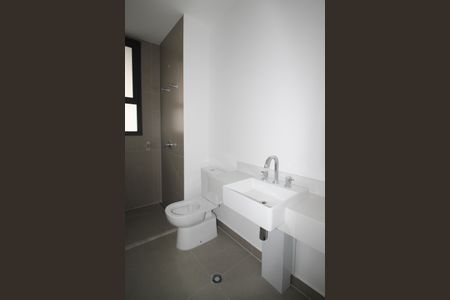 Apartamento à venda com 143m², 3 quartos e 2 vagasBanheiro da Suíte 1