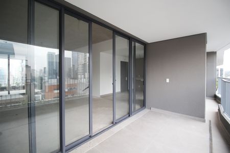 Varanda da Sala de apartamento à venda com 3 quartos, 143m² em Vila Olímpia, São Paulo
