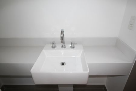 Apartamento à venda com 143m², 3 quartos e 2 vagasBanheiro da Suíte 2