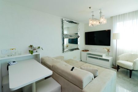 Apartamento para alugar com 58m², 1 quarto e 1 vagaSala