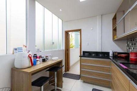 Apartamento à venda com 138m², 3 quartos e sem vagaCozinha