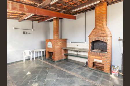 Apartamento à venda com 60m², 2 quartos e 1 vagaÁrea comum - Churrasqueira