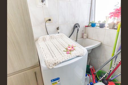 Apartamento à venda com 60m², 2 quartos e 1 vagaÁrea de Serviço