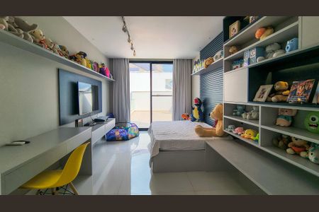 Casa de condomínio à venda com 300m², 5 quartos e 2 vagasSuíte 1