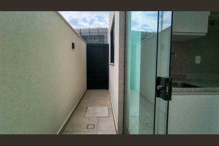 Casa de condomínio à venda com 300m², 5 quartos e 2 vagasÁrea de Serviço