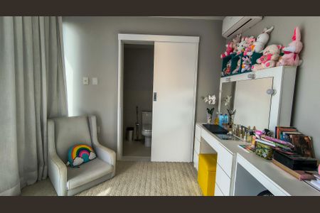 Casa de condomínio à venda com 300m², 5 quartos e 2 vagasSuíte 4