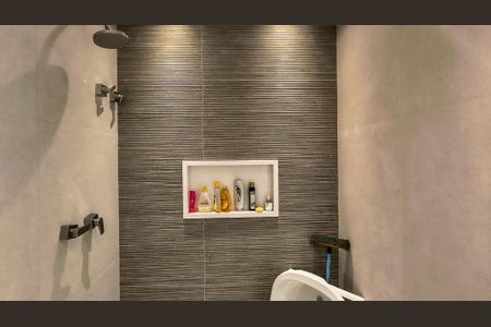 Casa de condomínio à venda com 300m², 5 quartos e 2 vagasBanheiro da Suíte 5