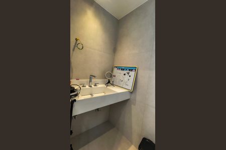 Casa de condomínio à venda com 300m², 5 quartos e 2 vagasBanheiro da Suíte 4