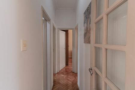 Apartamento à venda com 120m², 3 quartos e 1 vagaCorredor