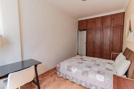 Apartamento à venda com 120m², 3 quartos e 1 vagaQuarto 2