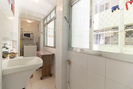 Apartamento à venda com 87m², 2 quartos e 1 vaga Apartamento à venda com 87m², 2 quartos e 1 vagaLavanderia