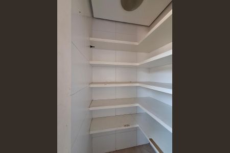 Apartamento para alugar com 149m², 3 quartos e 2 vagas Apartamento para alugar com 149m², 3 quartos e 2 vagasÁrea de Serviço