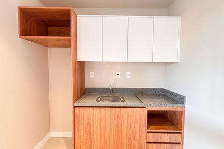 Cozinha de apartamento à venda com 1 quarto, 29m² em Chácara Seis de Outubro, São Paulo