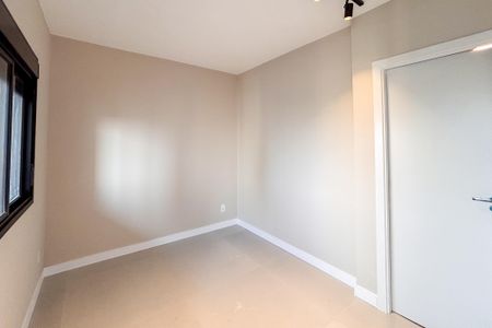 Quarto de apartamento à venda com 1 quarto, 38m² em Chácara Seis de Outubro, São Paulo