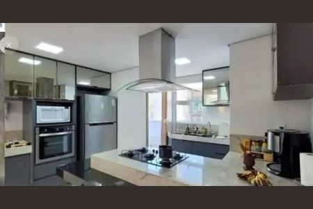 Apartamento à venda com 4 quartos, 222m² em Buritis, Belo Horizonte