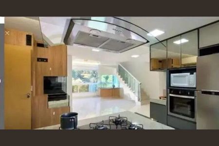 Apartamento à venda com 4 quartos, 222m² em Buritis, Belo Horizonte