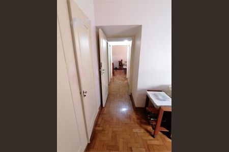Apartamento à venda com 107m², 2 quartos e sem vaga