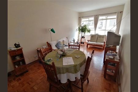 Apartamento à venda com 107m², 2 quartos e sem vaga