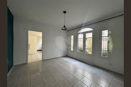 Casa à venda com 3 quartos, 115m² em Santo Amaro, São Paulo