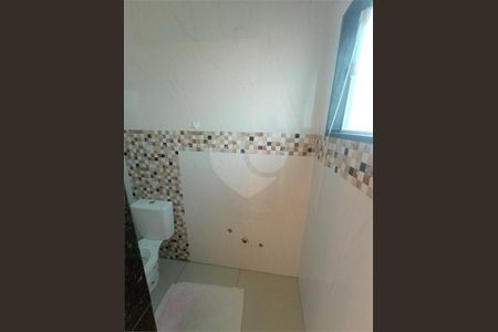 Casa à venda com 2 quartos, 200m² em Vila Marieta, São Paulo