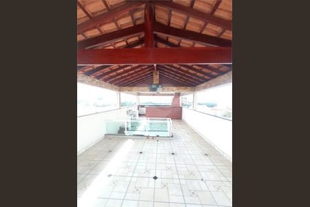 Casa à venda com 2 quartos, 200m² em Vila Marieta, São Paulo