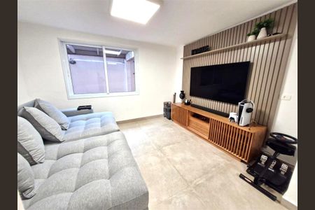 Casa à venda com 4 quartos, 229m² em Chácara Monte Alegre, São Paulo