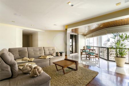 Apartamento à venda com 4 quartos, 216m² em Jardim Fonte do Morumbi, São Paulo