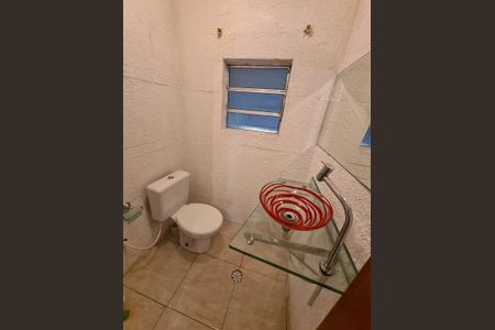 Casa à venda com 150m², 3 quartos e 1 vagaBanheiro 3