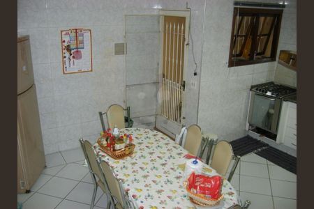 Casa à venda com 2 quartos, 180m² em Vila Isolina Mazzei, São Paulo