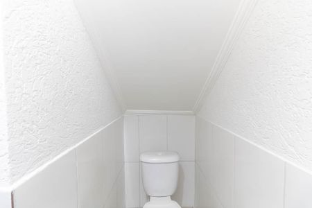 Casa de condomínio à venda com 60m², 2 quartos e 1 vagaLavabo