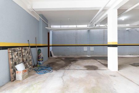 Casa de condomínio à venda com 60m², 2 quartos e 1 vagaGaragem