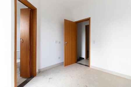 Casa de condomínio à venda com 60m², 2 quartos e 1 vagaSuíte 1