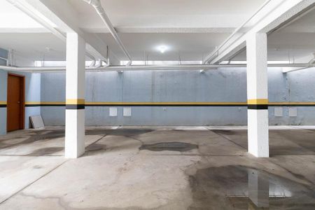 Casa de condomínio à venda com 55m², 2 quartos e 1 vaga Casa de condomínio à venda com 55m², 2 quartos e 1 vagaGaragem