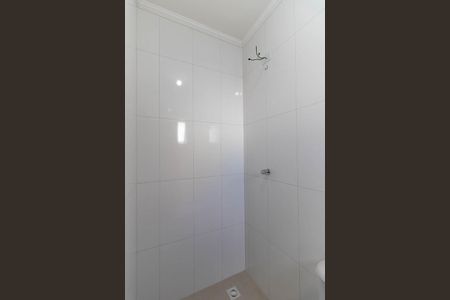Casa de condomínio à venda com 55m², 2 quartos e 1 vaga Casa de condomínio à venda com 55m², 2 quartos e 1 vagaBanheiro da Suíte 2
