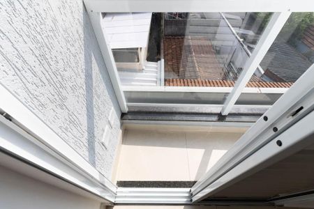 Casa de condomínio à venda com 55m², 2 quartos e 1 vaga Casa de condomínio à venda com 55m², 2 quartos e 1 vagaVaranda da Suíte 1