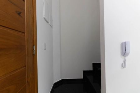 Escada de casa de condomínio à venda com 2 quartos, 55m² em Vila Moinho Velho, São Paulo