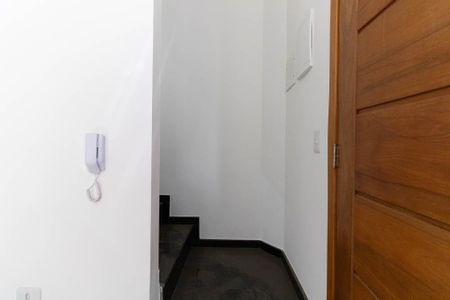 Casa de condomínio à venda com 55m², 2 quartos e 1 vagaCorredor