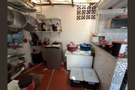 Casa de condomínio à venda com 137m², 2 quartos e 1 vaga