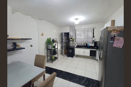 Casa à venda com 89m², 2 quartos e 1 vaga