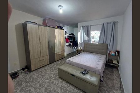 Casa à venda com 89m², 2 quartos e 1 vaga