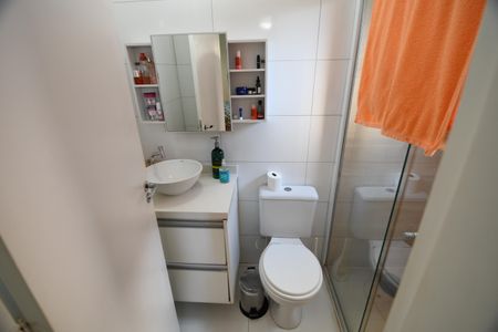 Apartamento à venda com 77m², 2 quartos e 1 vagaBanheiro da Suíte
