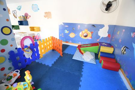 Apartamento à venda com 77m², 2 quartos e 1 vagaÁrea comum