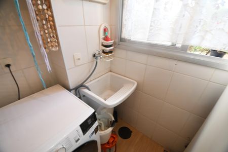 Apartamento à venda com 77m², 2 quartos e 1 vagaÁrea de Serviço