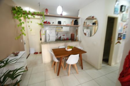 Sala de apartamento à venda com 2 quartos, 77m² em Bonfim, Campinas
