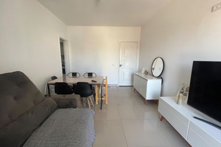 Apartamento à venda com 70m², 2 quartos e 1 vagaSala